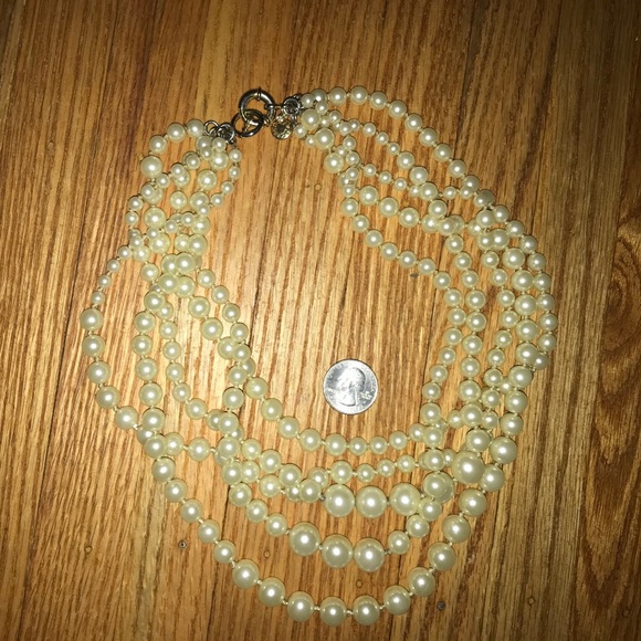Jcrew cluster of pearls necklace - Picture 2 of 5
